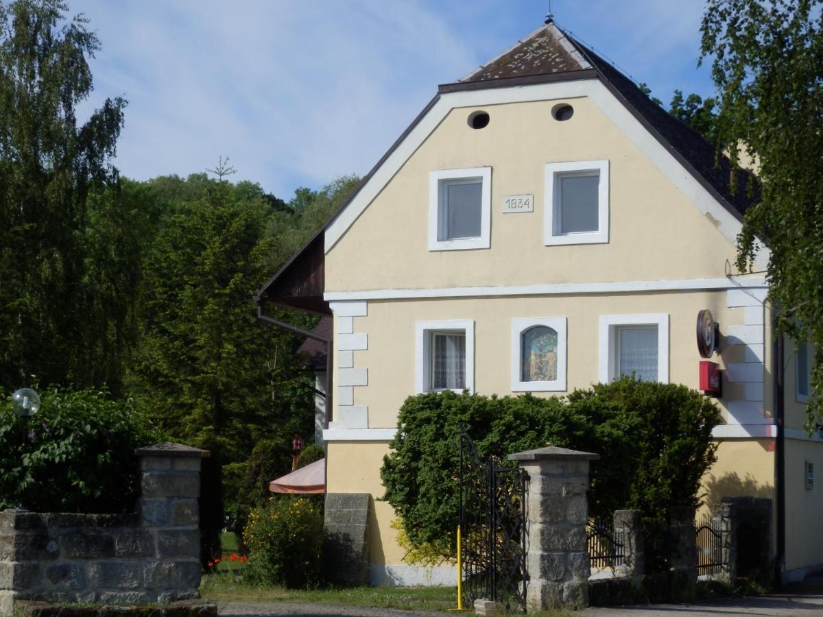 Penzion Raj Blizevedly Exterior photo